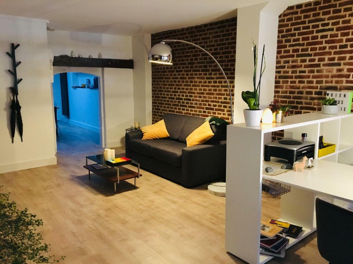 Appartement Heloise, Le Charme Du Vieux-Lila Exterior foto